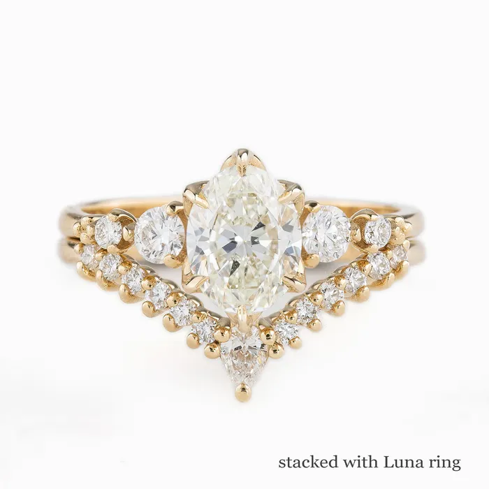 Estel Fleur Grand Ring GIA Certified 120ct Oval Diamond 14k Yellow Gold One of a kind Envero Jewelry Rings Estel Fleur Grand Ring GIA Certified 120ct Oval Diamond 14k Yellow Gold One of a kind Envero Jewelry Rings