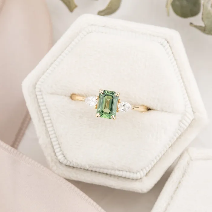 Olivia Ring 155ct Green Madagascar Sapphire 14k Yellow Gold One of a kind Envero Jewelry Rings Olivia Ring 155ct Green Madagascar Sapphire 14k Yellow Gold One of a kind Envero Jewelry Rings