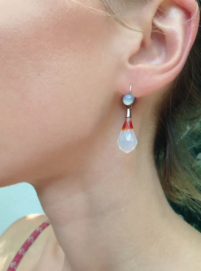 Early Victorian Banded Chalcedony Agate Day Night Earrings Bell Bird Antiques Earrings