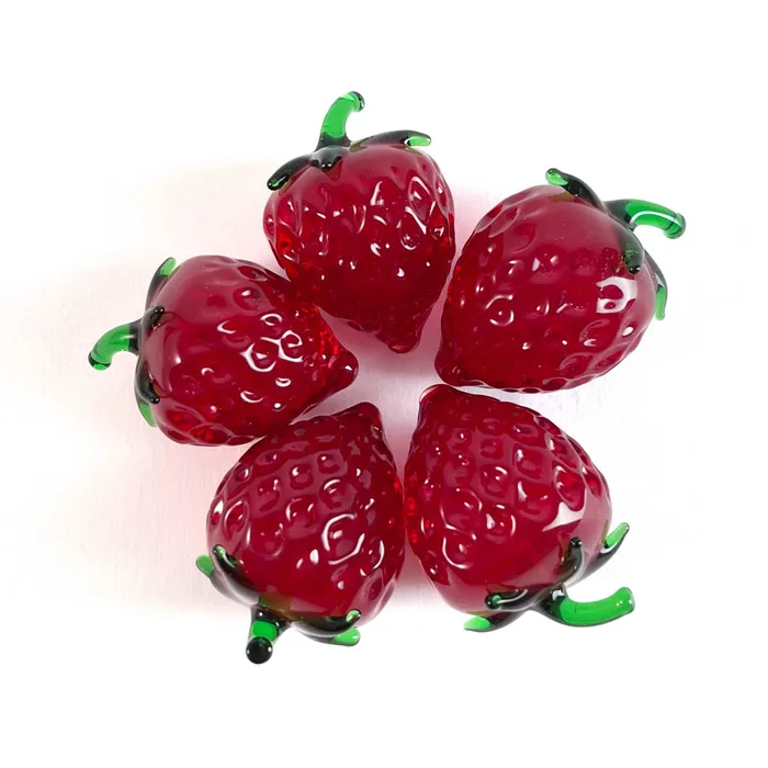 Glass strawberries natural size MuranoVitrum Earrings
