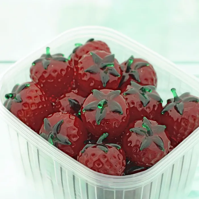 Glass strawberries natural size MuranoVitrum Earrings