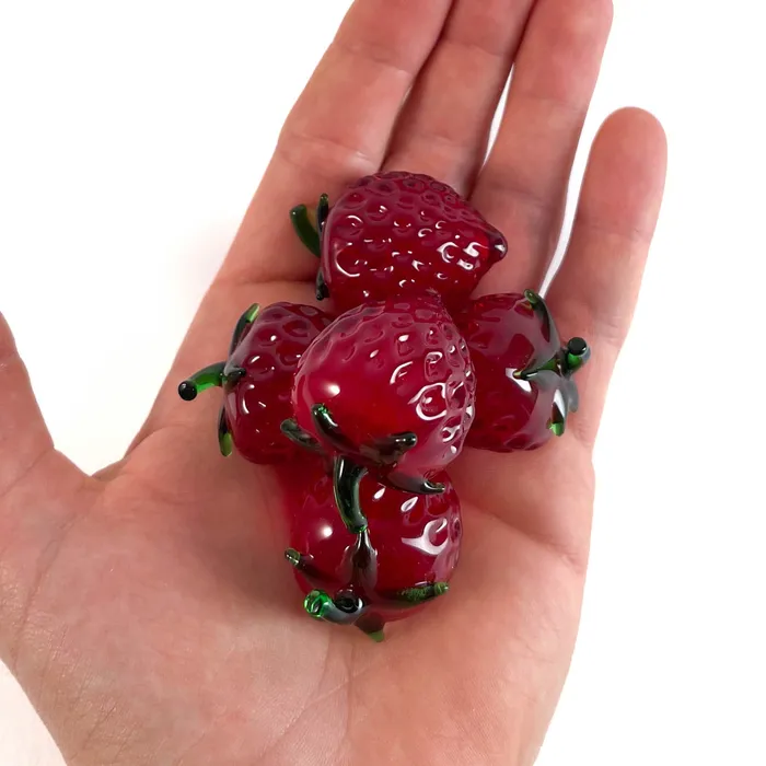 Glass strawberries natural size MuranoVitrum Earrings