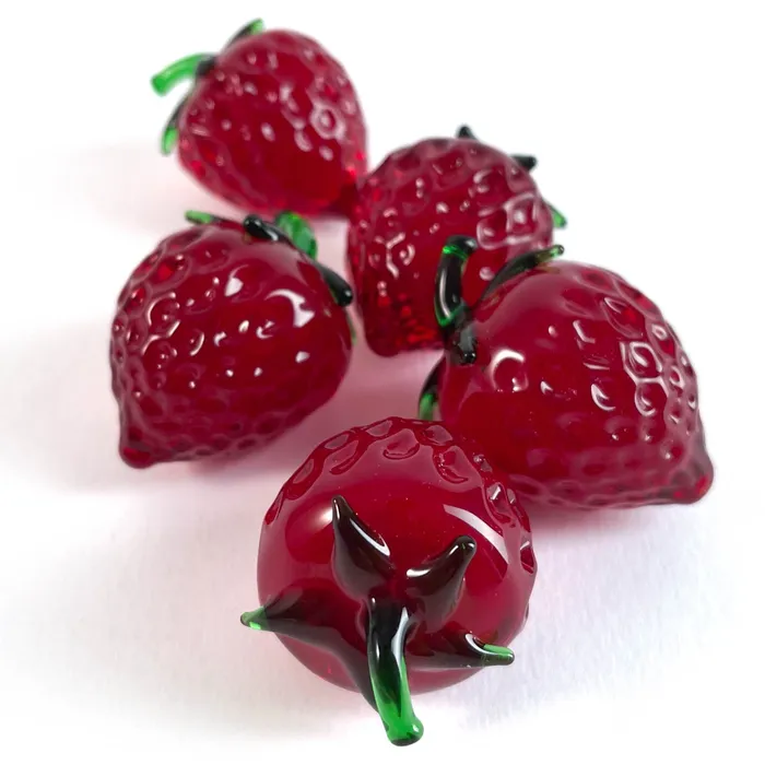 Glass strawberries natural size MuranoVitrum Earrings