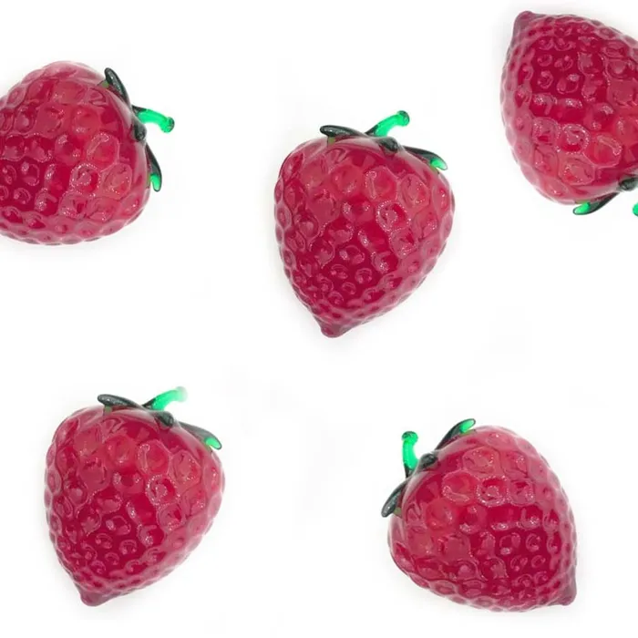 Glass strawberries natural size MuranoVitrum Earrings