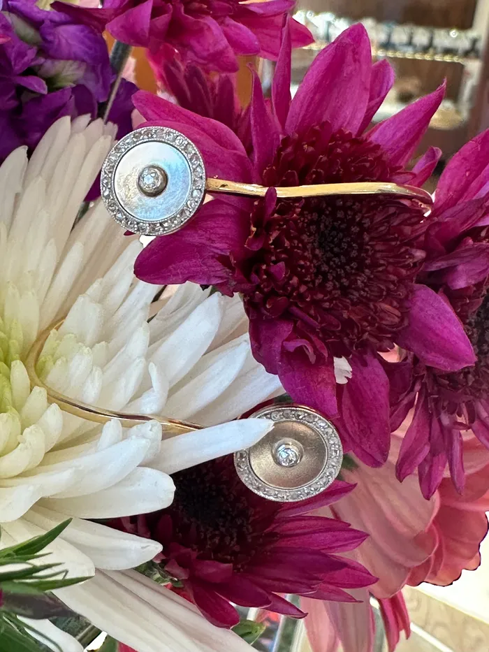 Bracelets ONeills Estate Jewelry 14 18 Karat Platinum Diamond Cuff Bracelet 44000542 Bracelets ONeills Estate Jewelry 14 18 Karat Platinum Diamond Cuff Bracelet 44000542