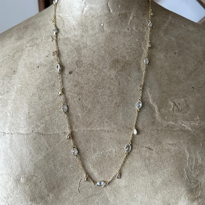 Robindira Unsworth Necklaces Isadora Shimmering Necklace