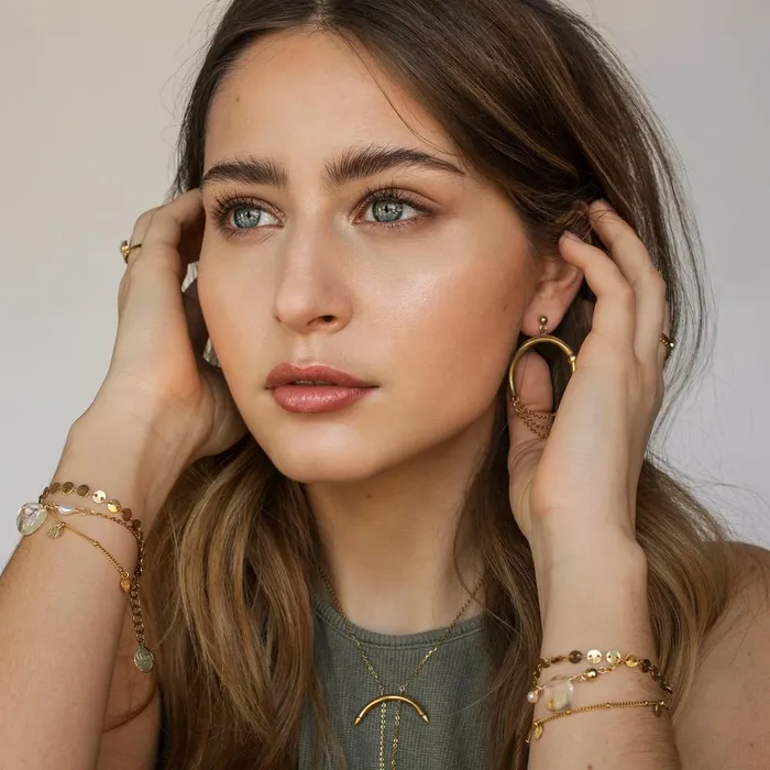Bracelets Satin Gold Bracelet WellDunn