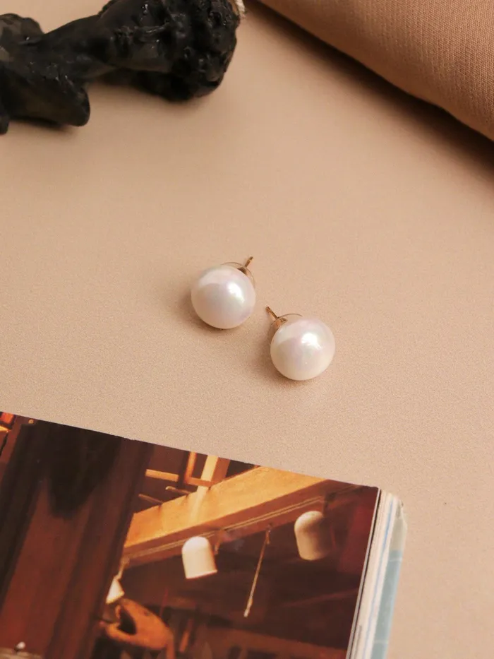 Earrings Curio Cottage The Pearl Story Ivory Satin Pearl Stud Earrings