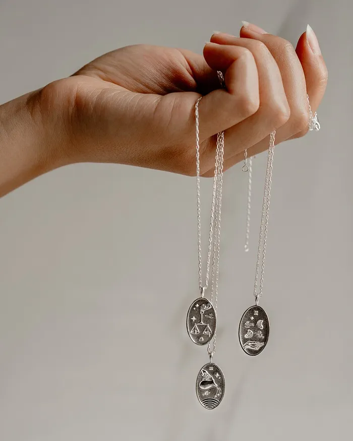 Necklaces WellDunn Gemini Zodiac Necklace
